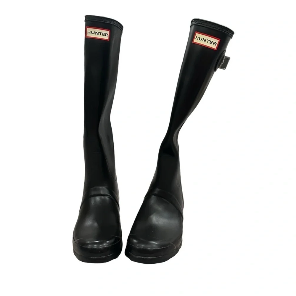 Hunter Women's Original Matte Tour Buckle Strap Rain Boots